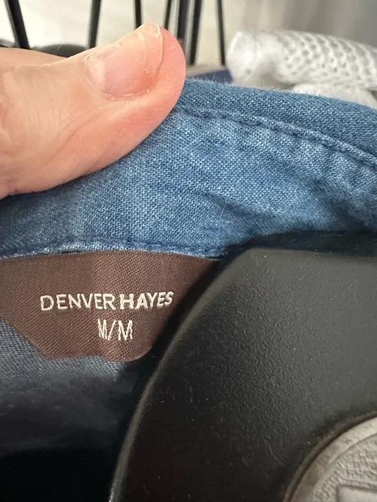 Denver Hayes Chambray Button-Front Dress in Denim Blue - Picture 3 of 4